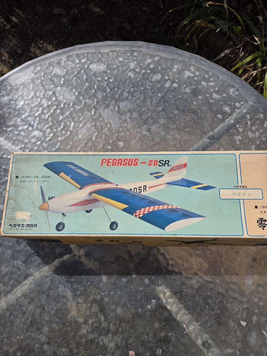 Yahoo!オークション -「テトラ バルサキット」(組立キット（エンジン