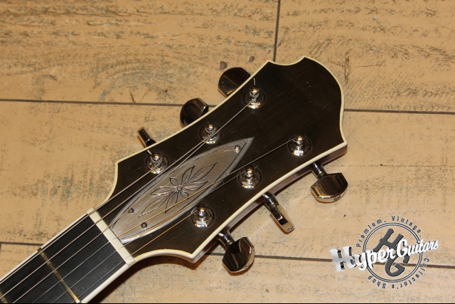 Zemaitis '84 Custom Deluxe - Metal top - Hyper Guitars | VINTAGE